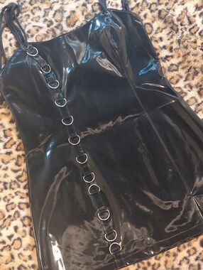 DOLLSKILL DARKER WAVZ XXL Black Vinyl D-Ring Strap Mini Dress